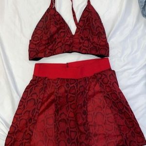 Pretty little plurmaid set